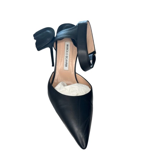 Manolo Blahnik Black Pointed Toe Ankle Strap Heels Size 40 - Picture 3 of 12